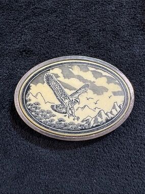 Vintage Scrimshaw Series Oval Belt Buckle Eagle In Flight